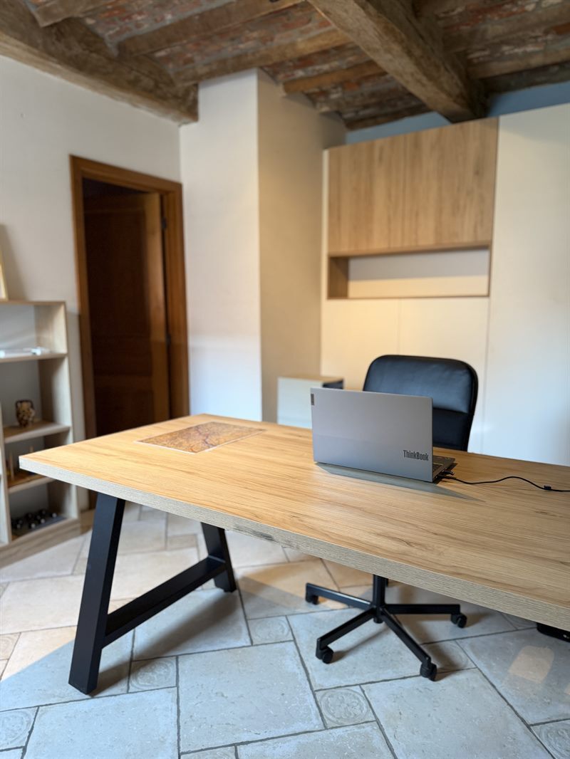 Bureau accueillant bois et blanc à Dour | Raison Home - 1