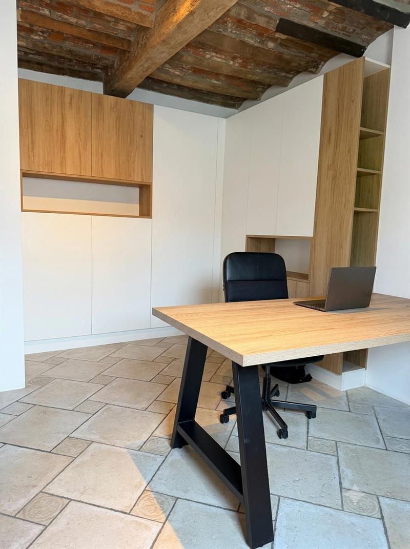 Bureau accueillant bois et blanc à Dour | Raison Home - 3