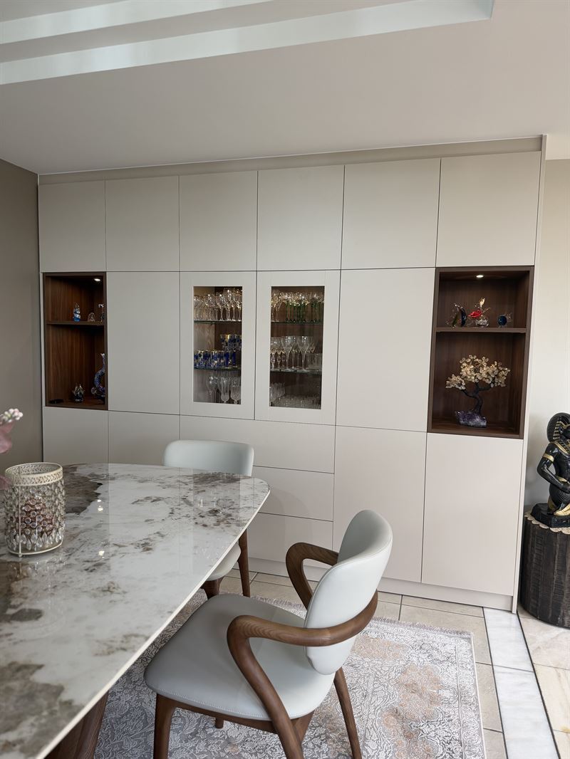 Vaisselier, buffet et meuble TV coordonnés à Neufvilles | Raison Home - 1
