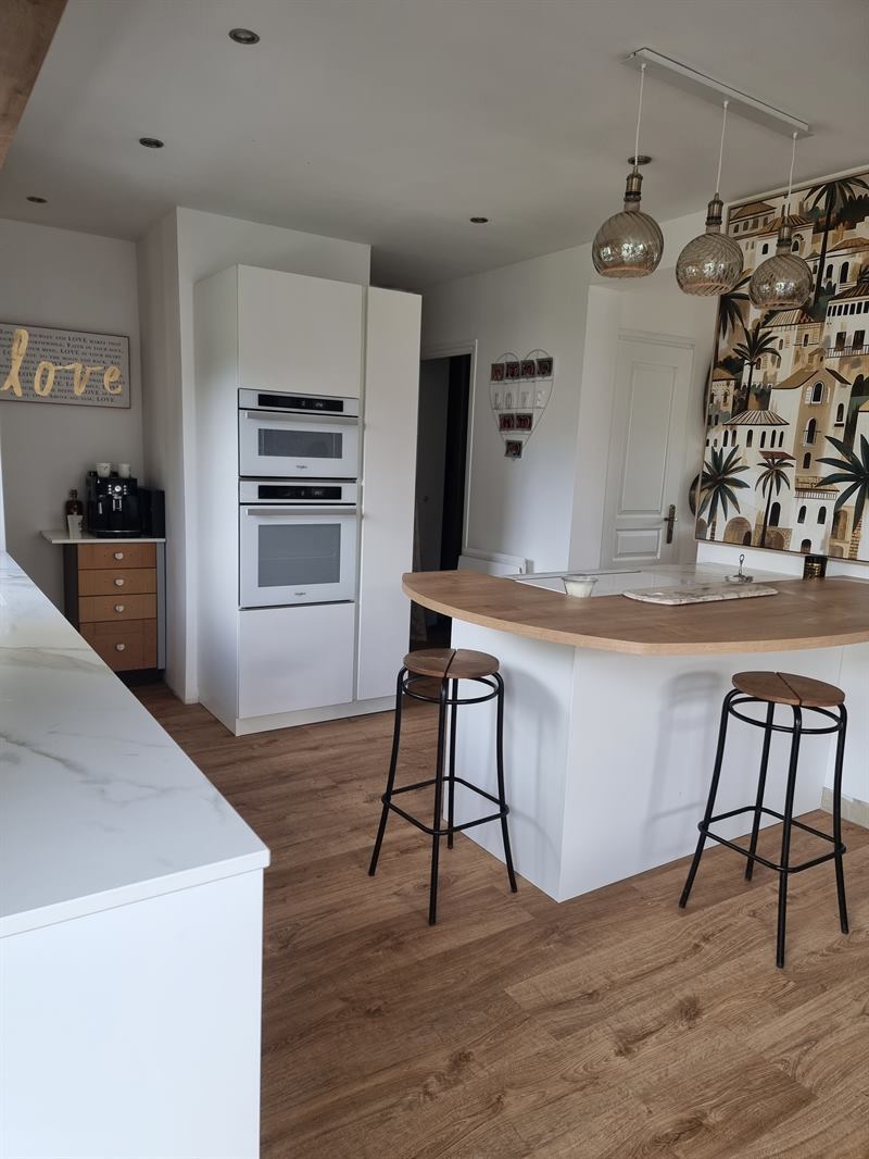 Cuisine moderne blanche à Pornichet | Raison Home - 2