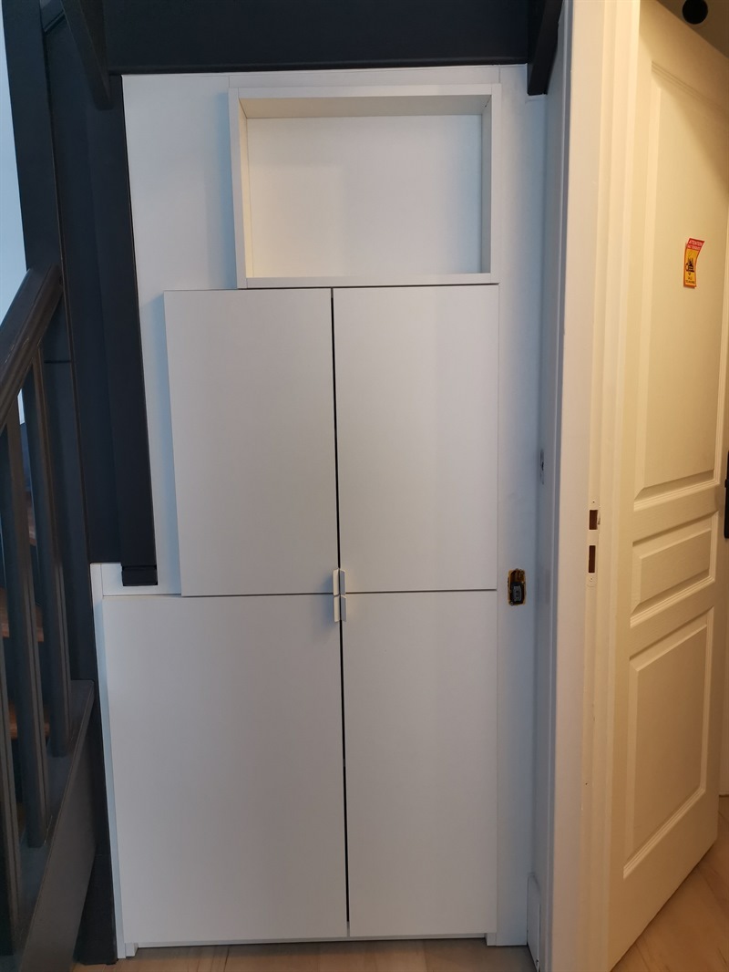 Aménagement d'entrée, sous-escalier, claustra et lave-main à Jarville-la-Malgrange | Raison Home - 3