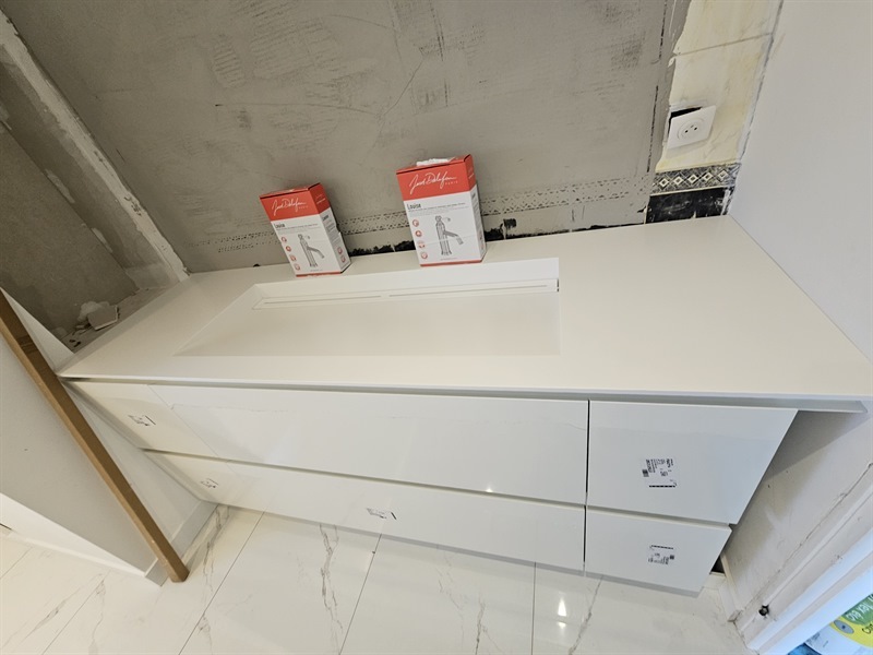 Aménagement de maison (dressing, entrée, meuble TV, salle de bain) à Heicourt | Raison Home - 2