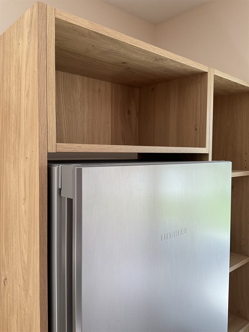 Cuisine fermée de style nature bois à Vaire | Raison Home - 6