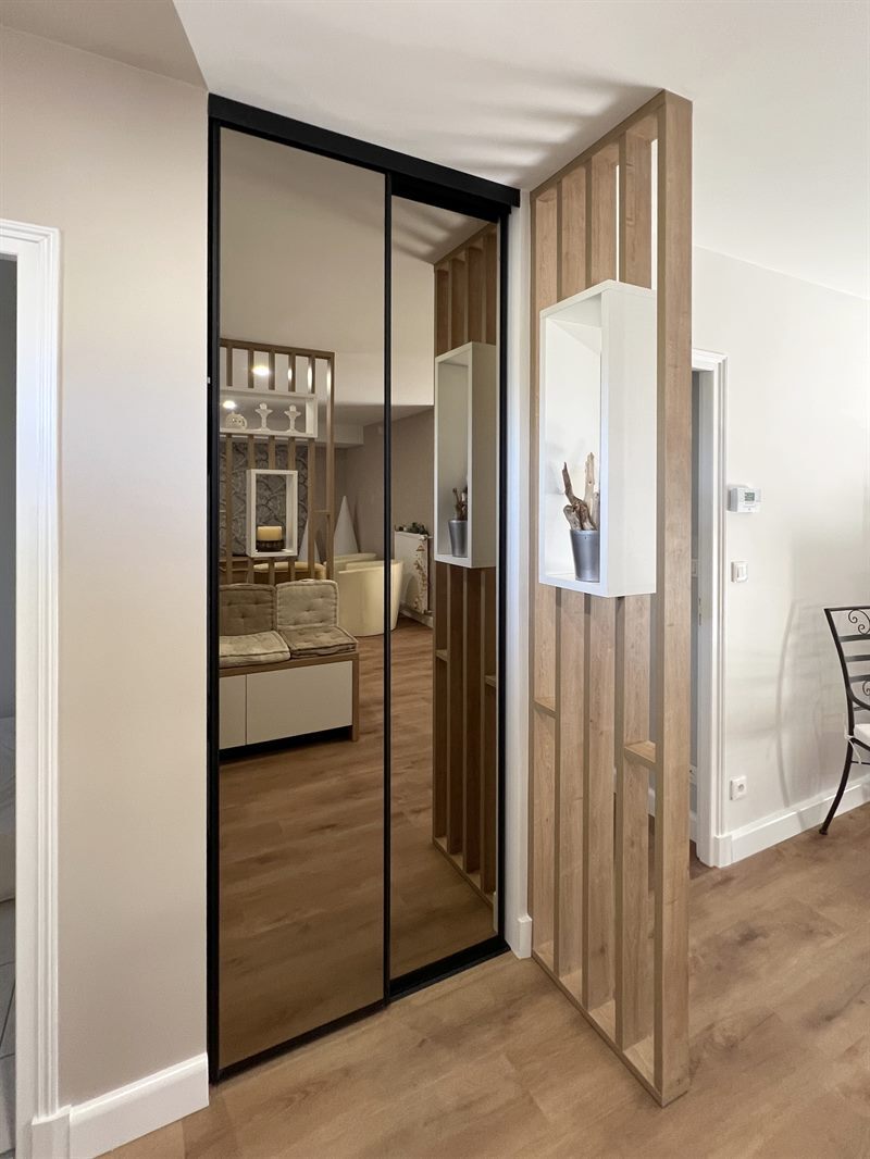 Rangements d'entrée et claustras bois et blanc à Bressuire | Raison Home - 5