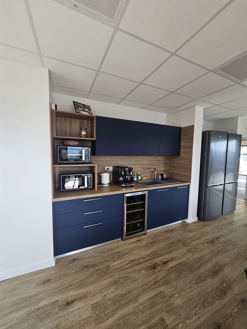 Cuisine linéaire de style moderne | Raison Home - 3