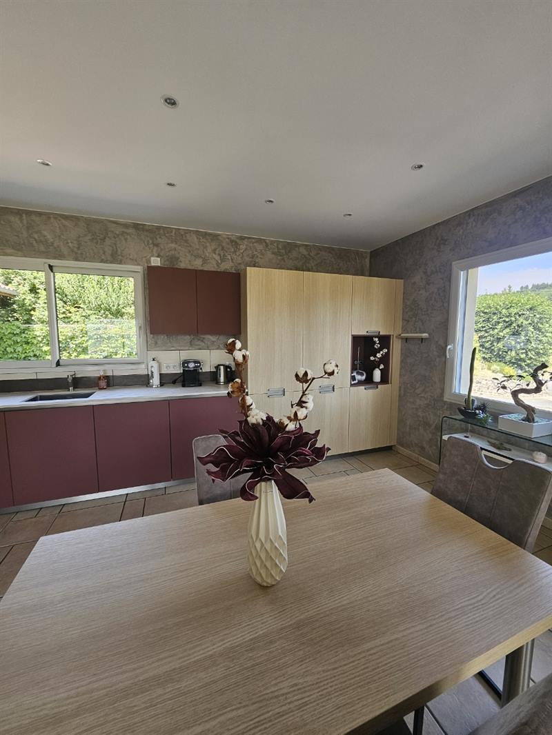 Cuisine ouverte de style moderne bois | Raison Home - 2