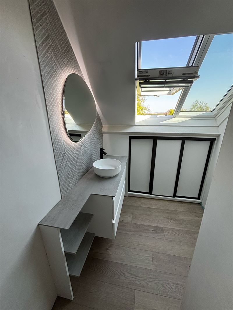 Salle de bains moderne à Carvin | Raison Home - 1