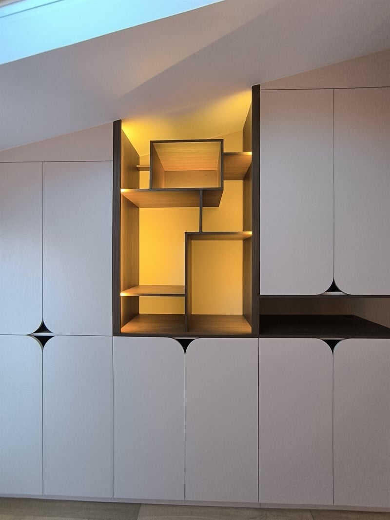 Rangements jusqu'au plafond sur-mesure à Wattignies | Raison Home - 2