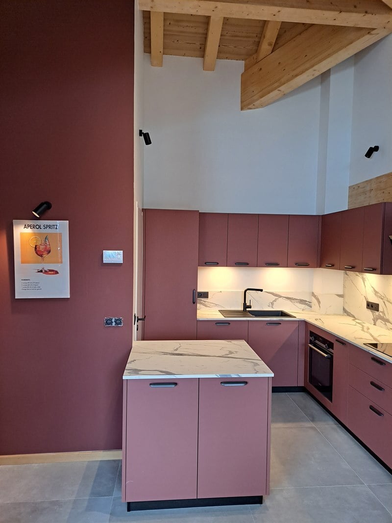 Cuisines modernes dans 3 appartements montagnards chaleureux à Morzine | Raison Home - 3